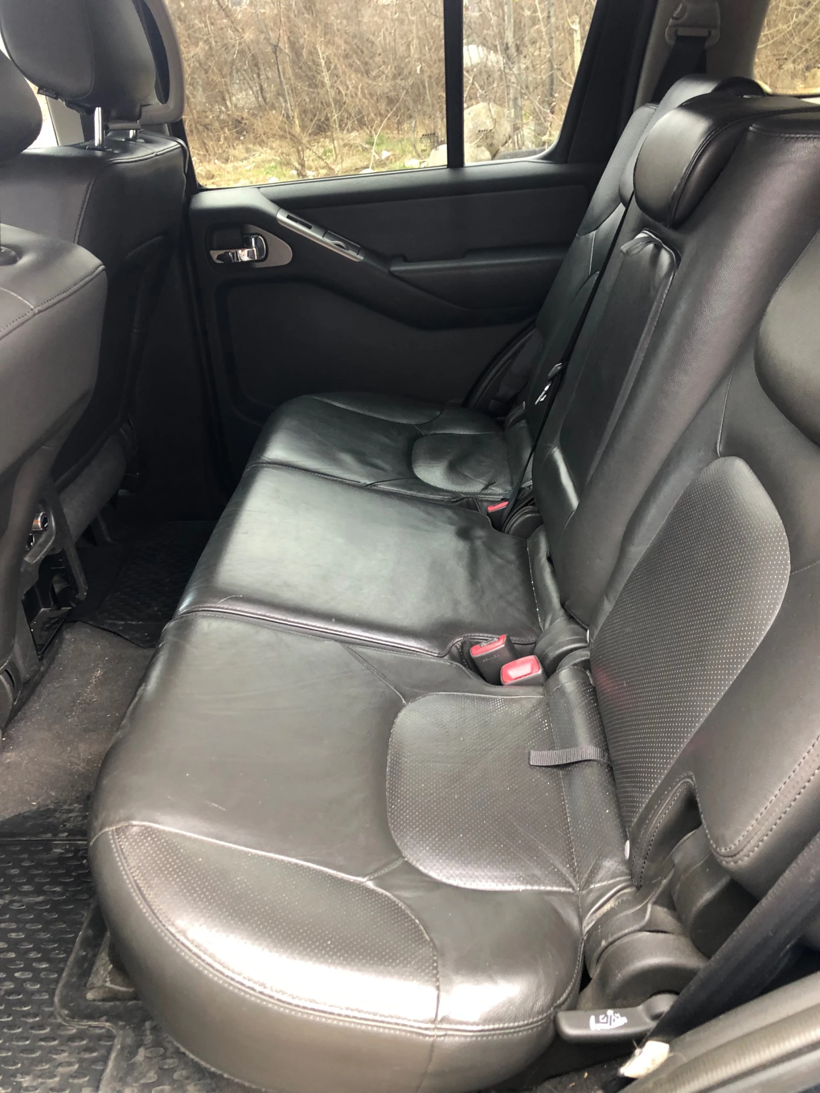 Nissan Pathfinder 6+ 1, снимка 9 - Автомобили и джипове - 53893511