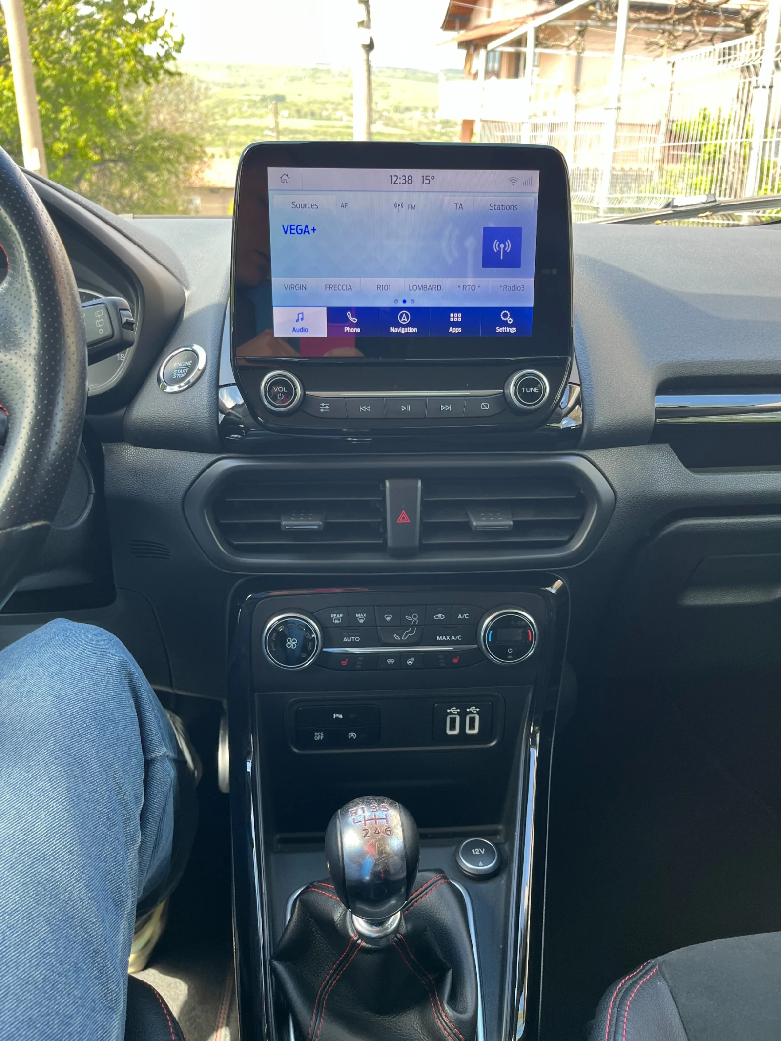 Ford EcoSport AWD, снимка 8 - Автомобили и джипове - 54417160