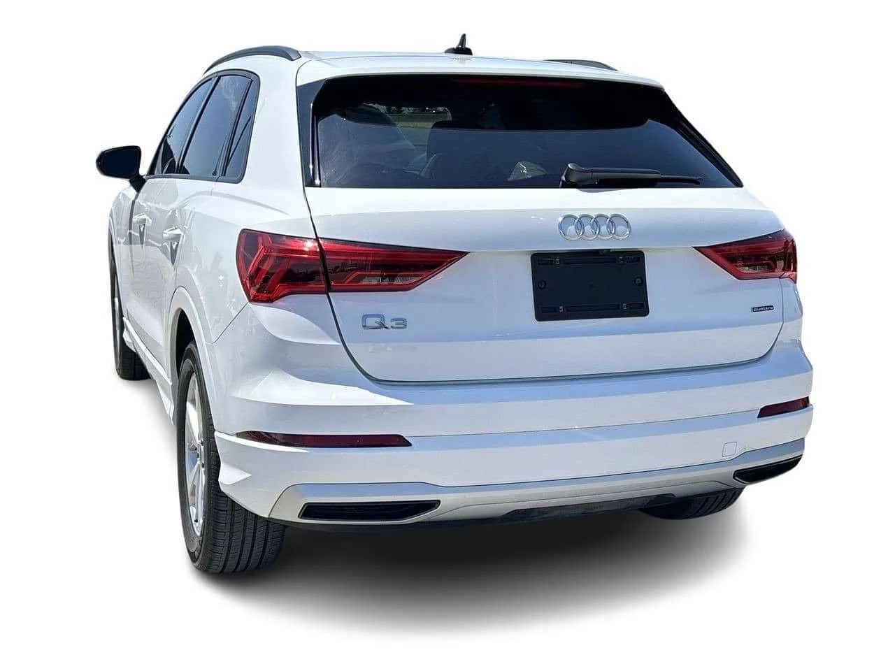 Audi Q3 * 45 2.0T Komfort | One Owner Accident Free * CARF, снимка 11 - Автомобили и джипове - 54792869
