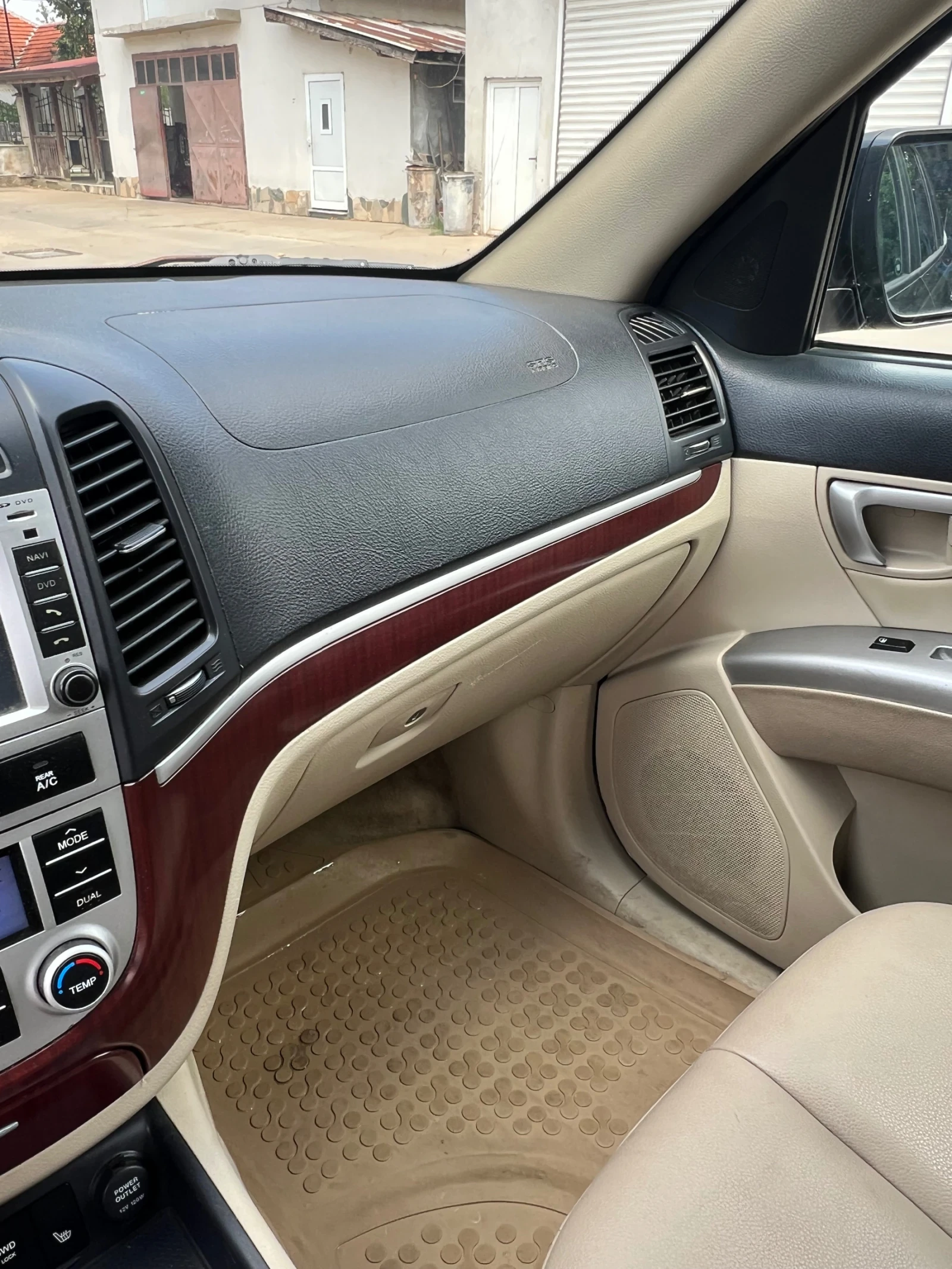 Hyundai Santa fe, снимка 13 - Автомобили и джипове - 55703799