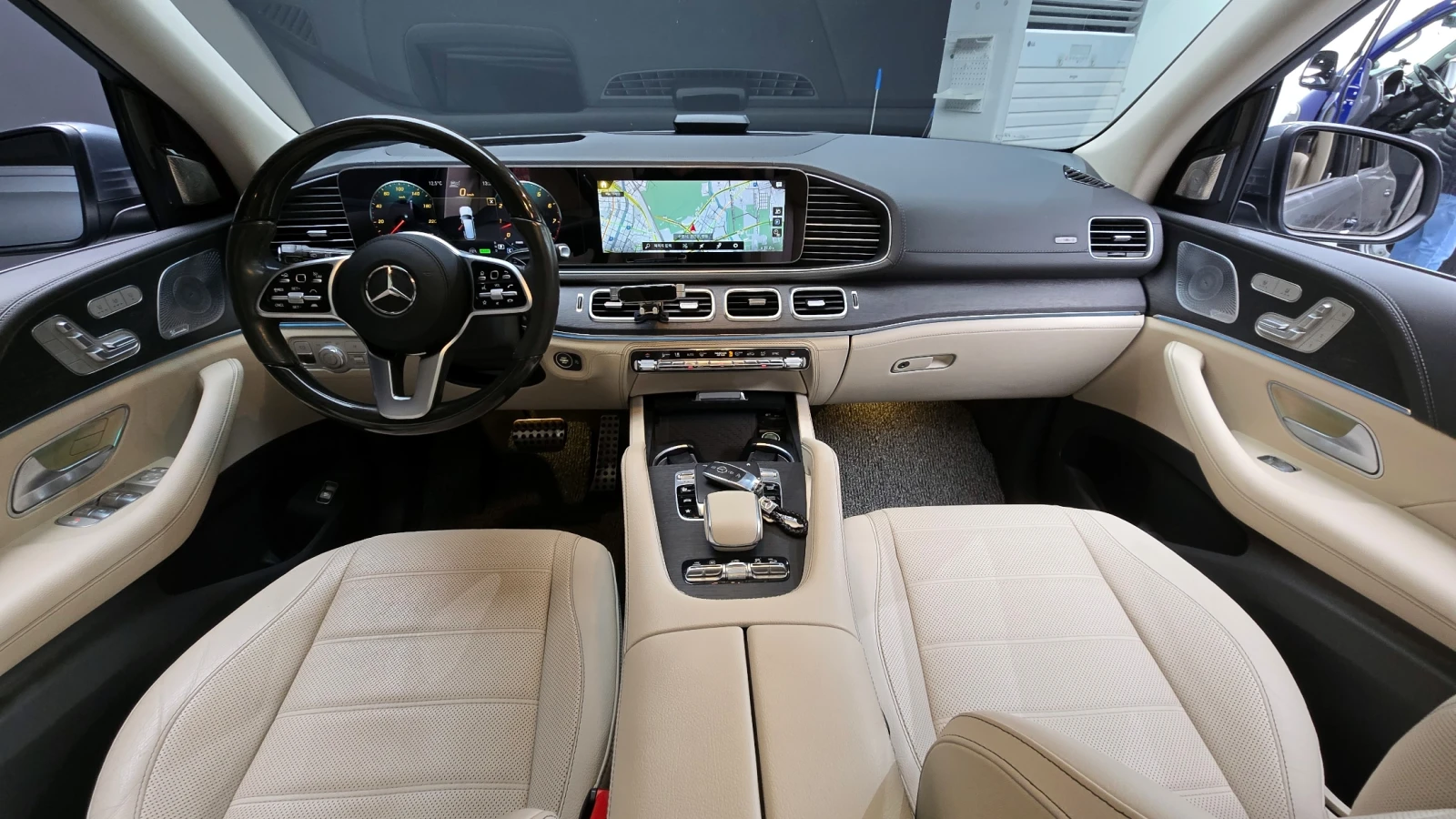 Mercedes-Benz GLS580 SOFT CLOSE* ОБДУХВАНЕ* HUD* 360* КРАЙНА ЦЕНА, снимка 7 - Автомобили и джипове - 55983153
