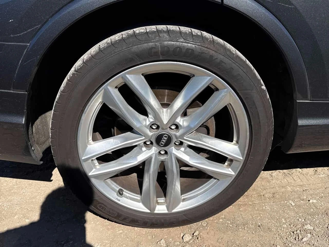 Audi Q7 Technik | CARFAX | АВТОКРЕДИТ БЕЗ ПЪРВОНАЧАЛНА , снимка 6 - Автомобили и джипове - 56206453