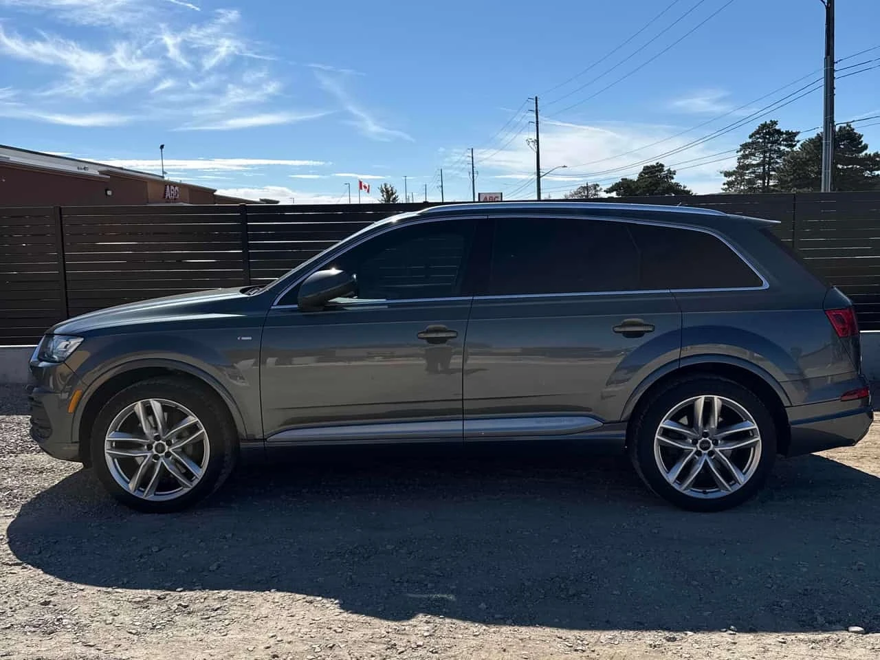Audi Q7 Technik | CARFAX | АВТОКРЕДИТ БЕЗ ПЪРВОНАЧАЛНА , снимка 3 - Автомобили и джипове - 56206453