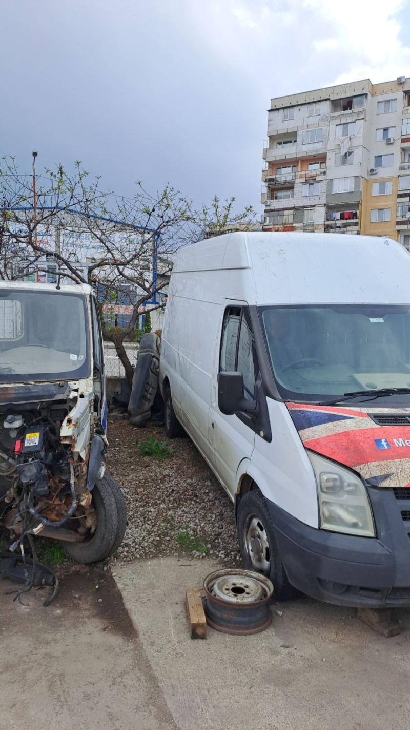 Ford Transit 2.4, снимка 2 - Бусове и автобуси - 40496945