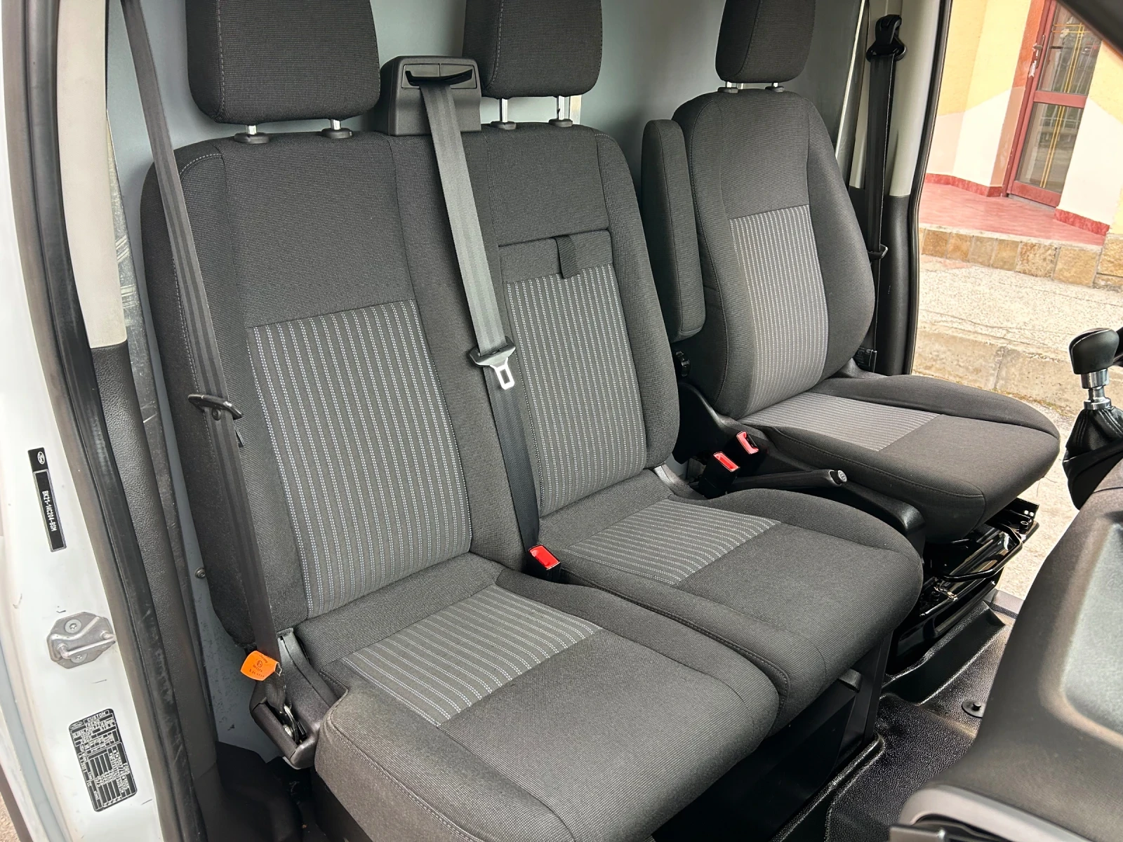 Ford Transit Custom 2.2TDCI 101k.c. ЕВРО 5, снимка 11 - Бусове и автобуси - 53904747