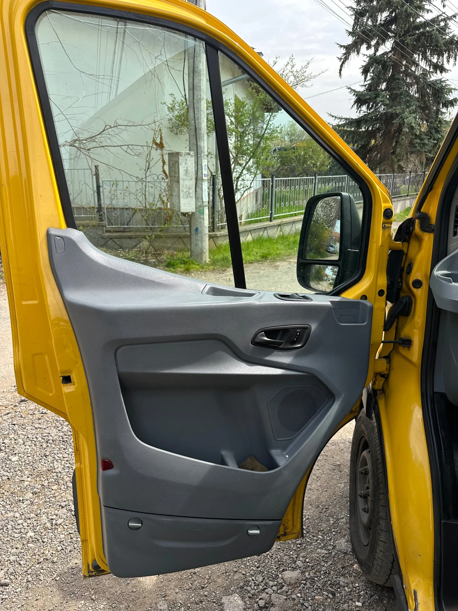 Ford Transit Товарен, снимка 12 - Бусове и автобуси - 54220618