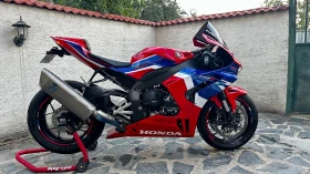 ����� �� �������� �� Honda Cbr Fireblade RR-R
