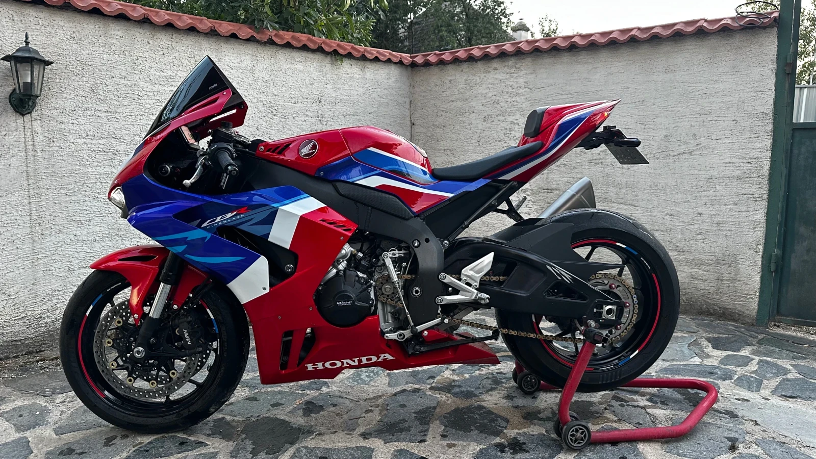 Honda Cbr Fireblade RR-R | Mobile.bg � ����������� 4