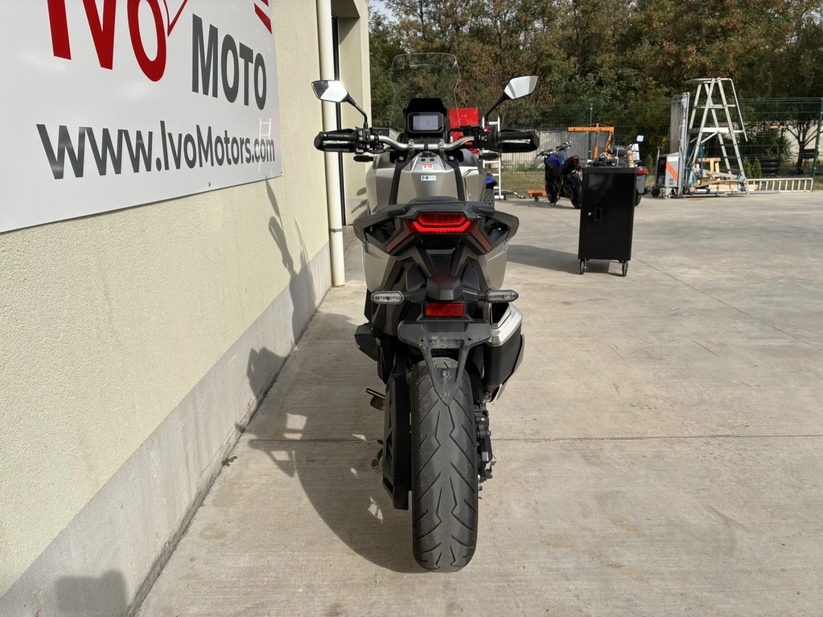 Honda X-ADV 750-LED! ABS!, снимка 10 - Мотоциклети и мототехника - 56220659
