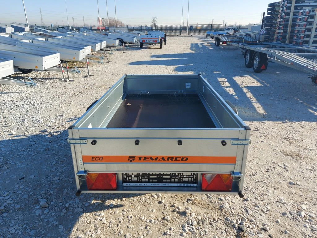 За автомобил Temared TEMARED 2015, снимка 3 - Ремаркета - 54015190