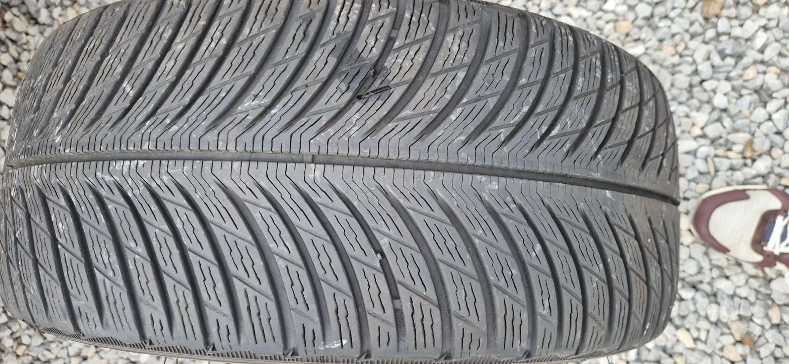 ���� 225/40R18 | Mobile.bg � ����������� 5