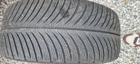 Гуми Зимни 225/40R18, снимка 5 - Гуми и джанти - 52442757
