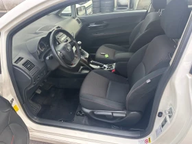 Toyota Auris, снимка 5