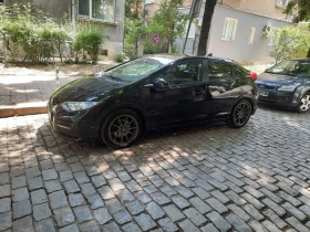 Honda Civic 1.8 Vtec-Автоматик, снимка 1