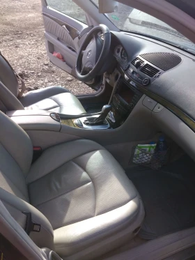 Mercedes-Benz E 270 2.7 CDI - 4000 € / 7823.32 лв. - 25117545 14