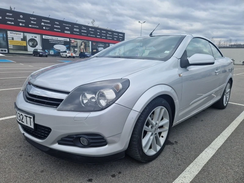 Opel Astra 1.8, снимка 5 - Автомобили и джипове - 47299479