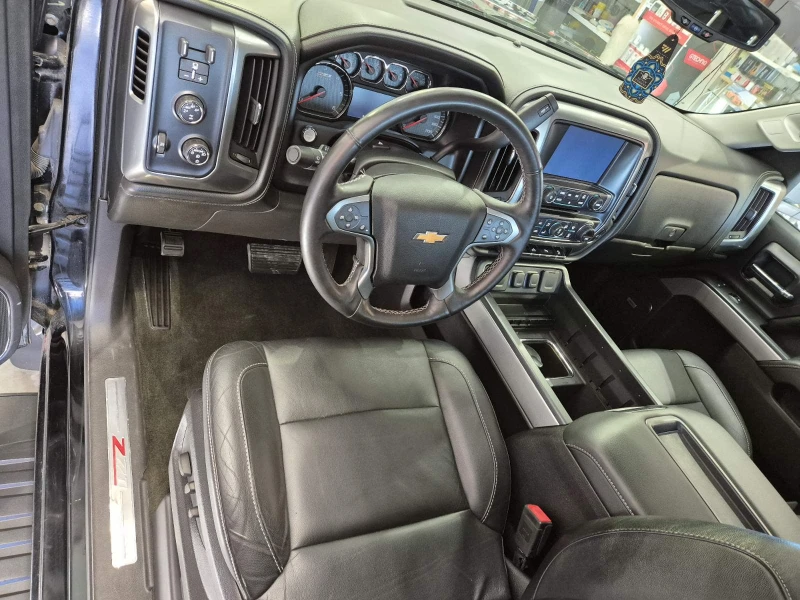 Chevrolet Silverado Z71, снимка 6 - Автомобили и джипове - 48094385