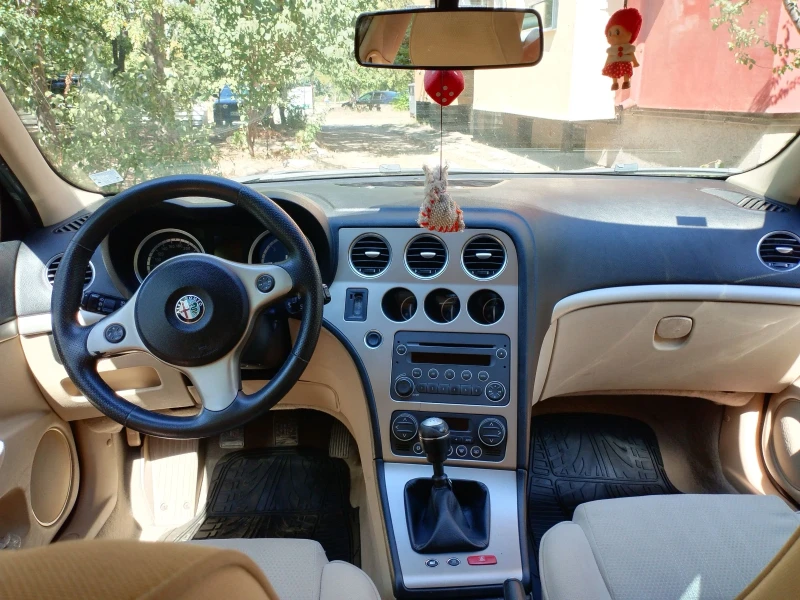 Alfa Romeo 159 sportwagon 1, 9 JTDM 16V, снимка 10 - Автомобили и джипове - 48042644