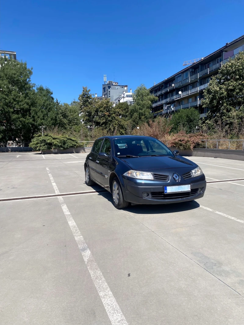 Renault Megane, снимка 1 - Автомобили и джипове - 48200226