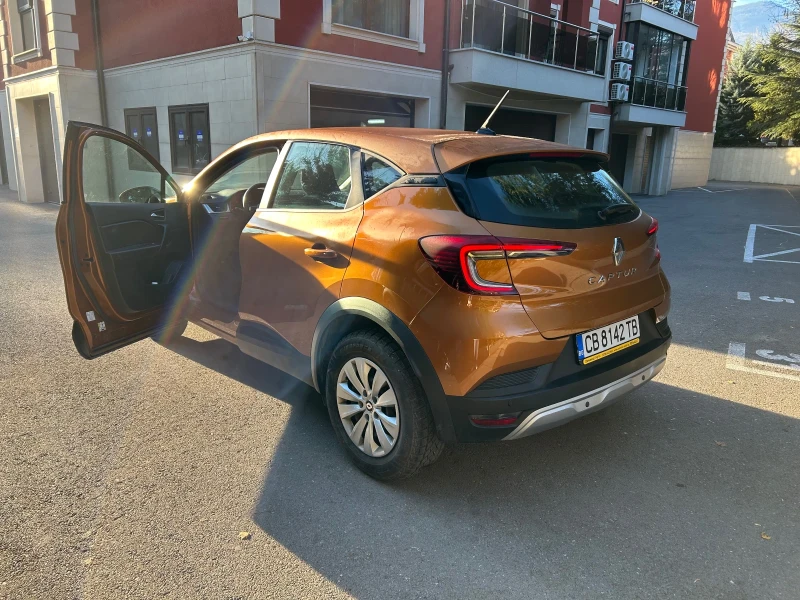 Renault Captur TCe 90, снимка 13 - Автомобили и джипове - 48392595