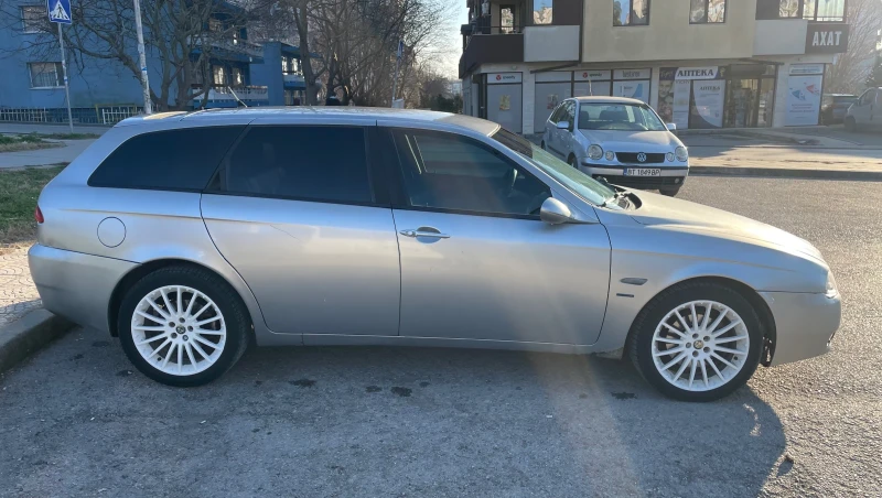 Alfa Romeo 156 sportwagon 1.9 JTD 16v , снимка 8 - Автомобили и джипове - 48760449