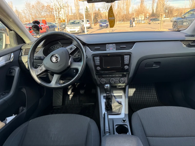 Skoda Octavia, снимка 8 - Автомобили и джипове - 48866420