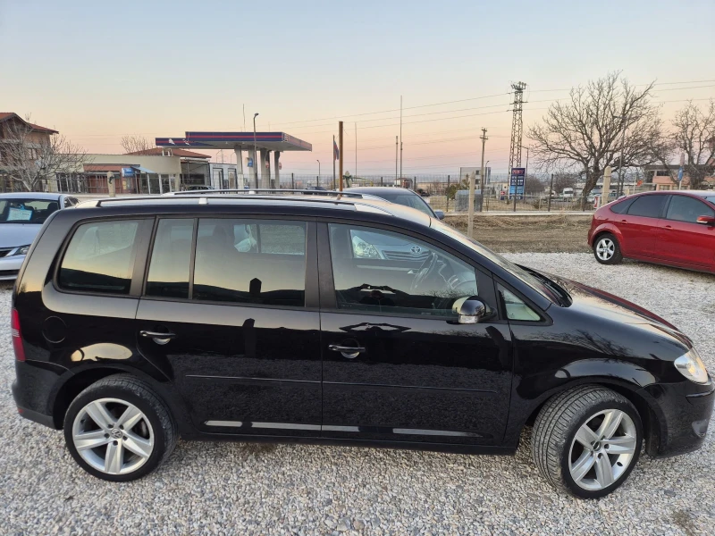 VW Touran 1.9 TDI, снимка 6 - Автомобили и джипове - 49044359