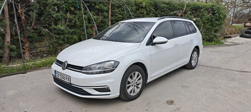 VW Golf, снимка 5 - Автомобили и джипове - 51888436