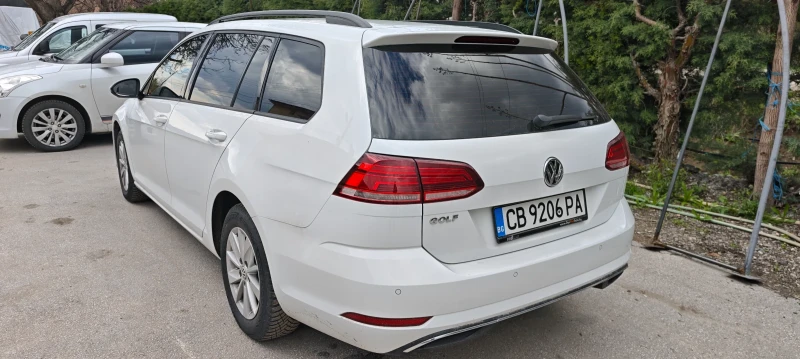 VW Golf, снимка 6 - Автомобили и джипове - 51888436
