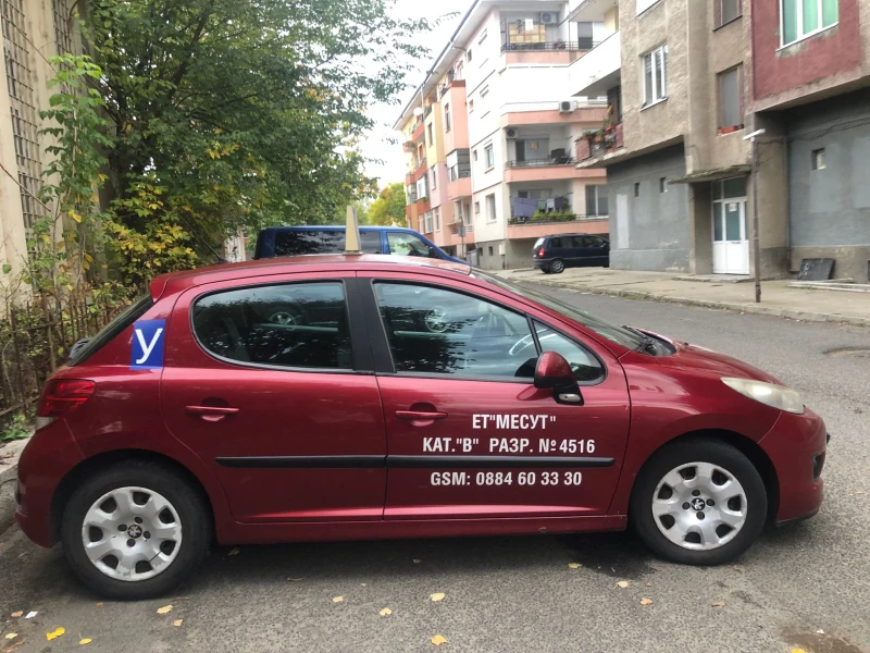 Peugeot 207, снимка 2 - Автомобили и джипове - 52479481