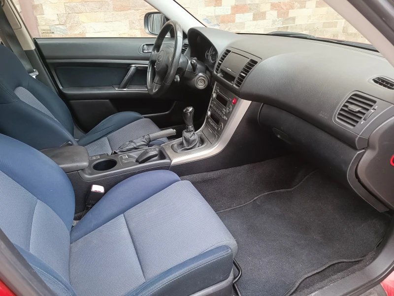 Subaru Legacy, снимка 8 - Автомобили и джипове - 52141891