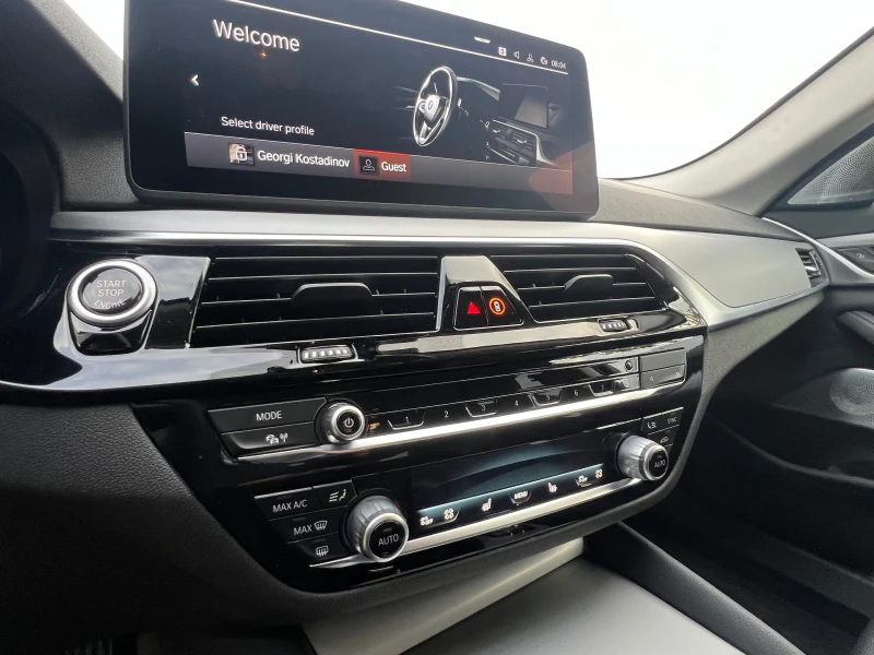 BMW 530 D xDrive, снимка 7 - Автомобили и джипове - 52271269