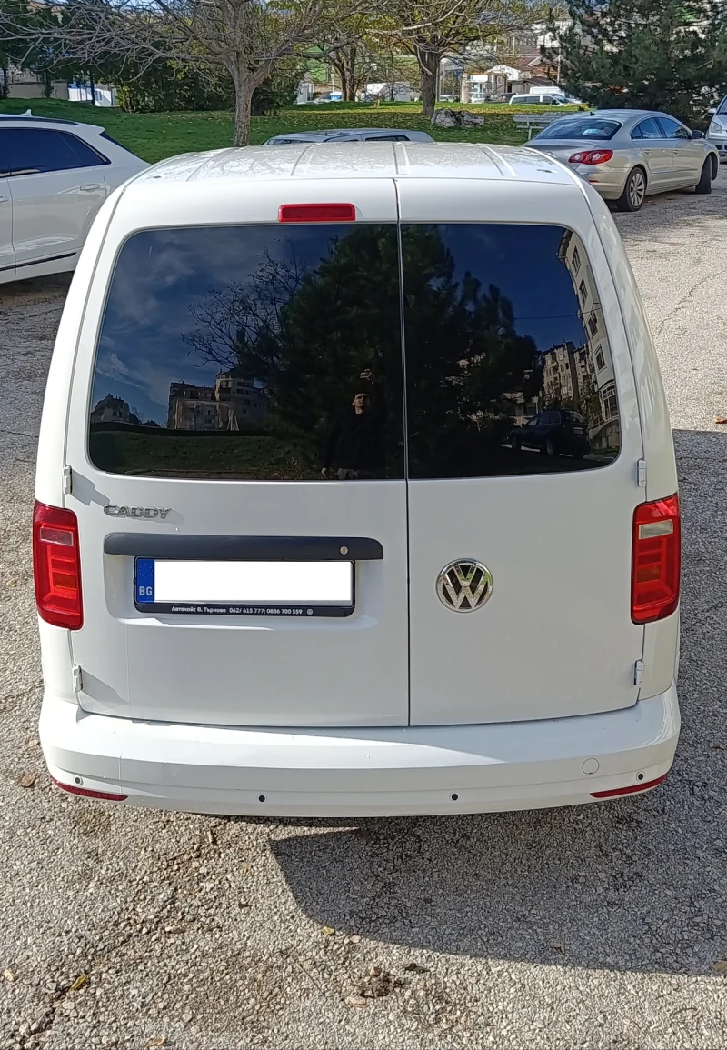 VW Caddy 2.0TDI 102к.с.DSG, снимка 10 - Автомобили и джипове - 52388182