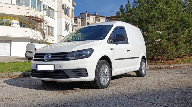VW Caddy 2.0TDI 102к.с.DSG, снимка 3 - Автомобили и джипове - 52388182