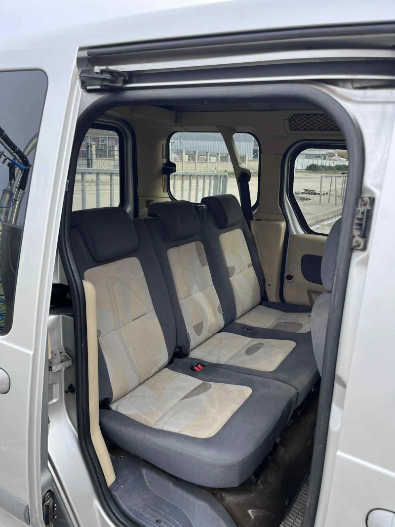 Ford Connect, снимка 7 - Автомобили и джипове - 52392673