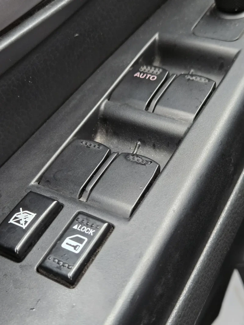 Suzuki SX4 1.6, снимка 13 - Автомобили и джипове - 52594059