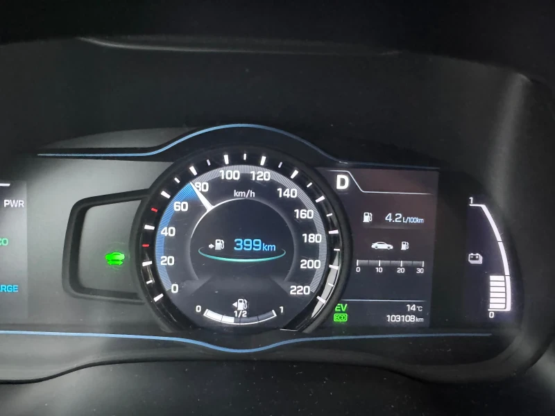 Hyundai Ioniq 1.6 GDI Хибрид, снимка 8 - Автомобили и джипове - 52626090