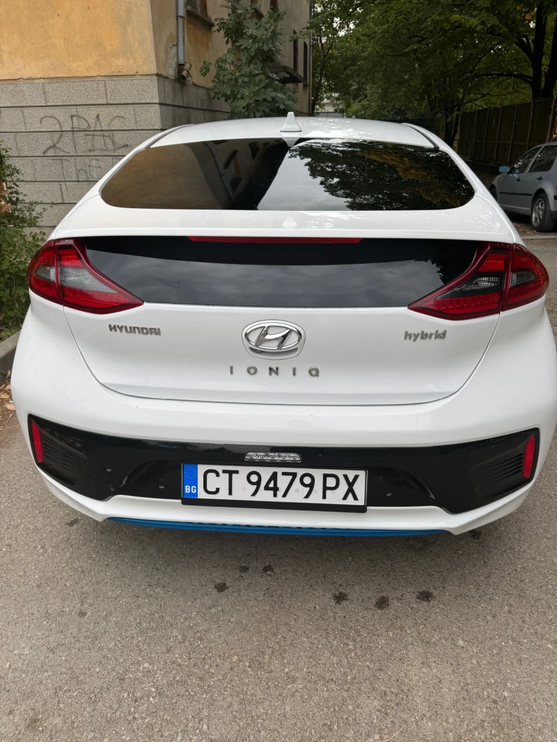 Hyundai Ioniq 1.6 GDI Хибрид, снимка 3 - Автомобили и джипове - 52626090