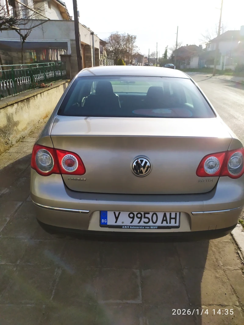 VW Passat, снимка 5 - Автомобили и джипове - 53009007