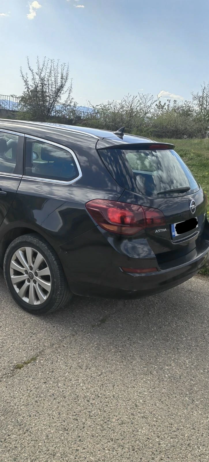 Opel Astra 1.7, CDTI, снимка 4 - Автомобили и джипове - 54247857