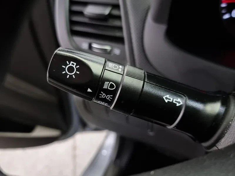 Hyundai Accent 39184189, снимка 17 - Автомобили и джипове - 56574747