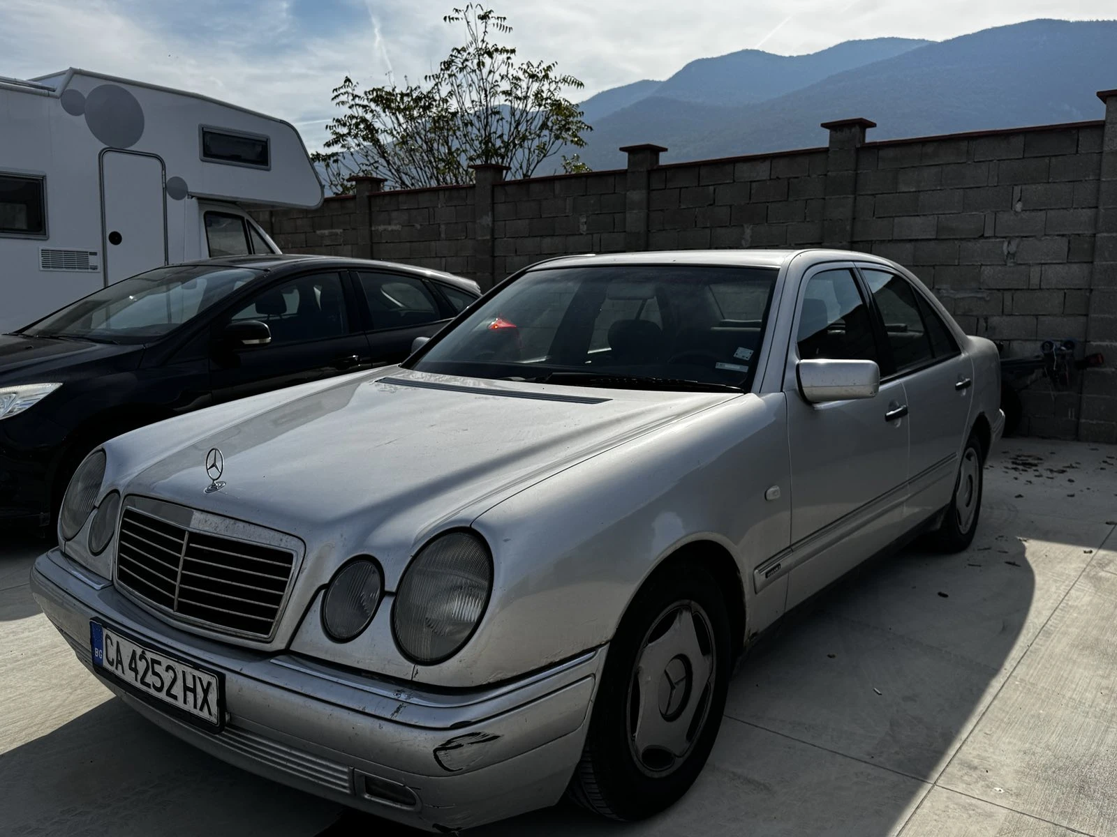 Mercedes-Benz E 220 CDI - [1] 