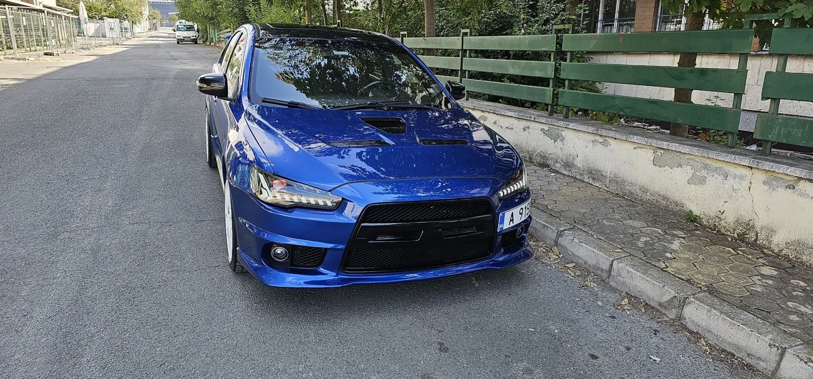 Mitsubishi Lancer Anniversary edition  - изображение 2