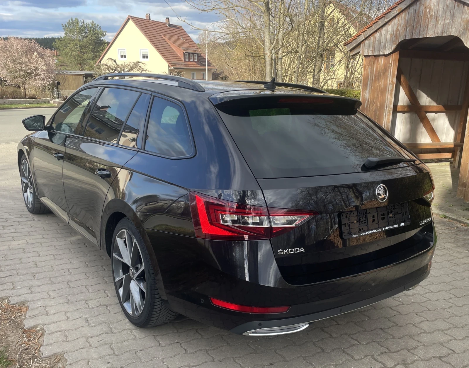 Skoda Superb  - изображение 2