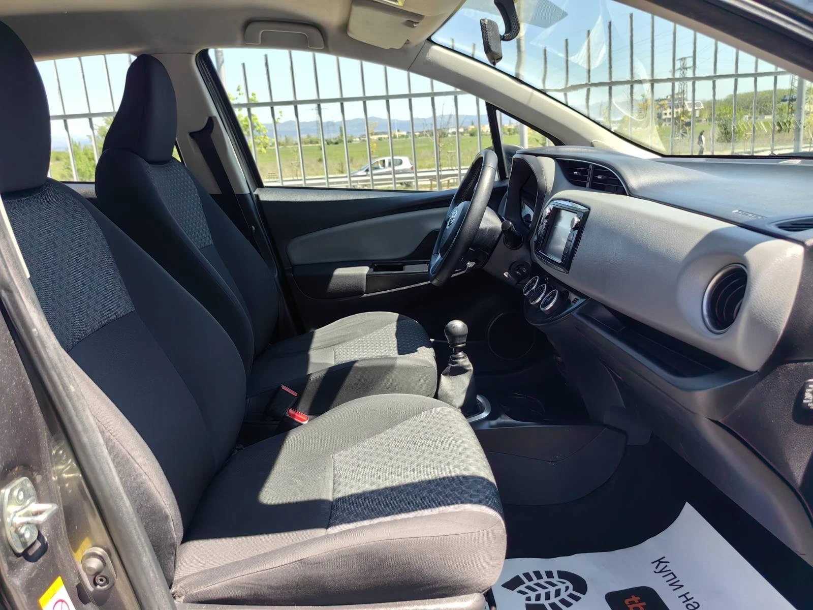 Toyota Yaris 1.4D4D-90к.с Евро-6 Новия Фейс Нави+ Камера - изображение 7