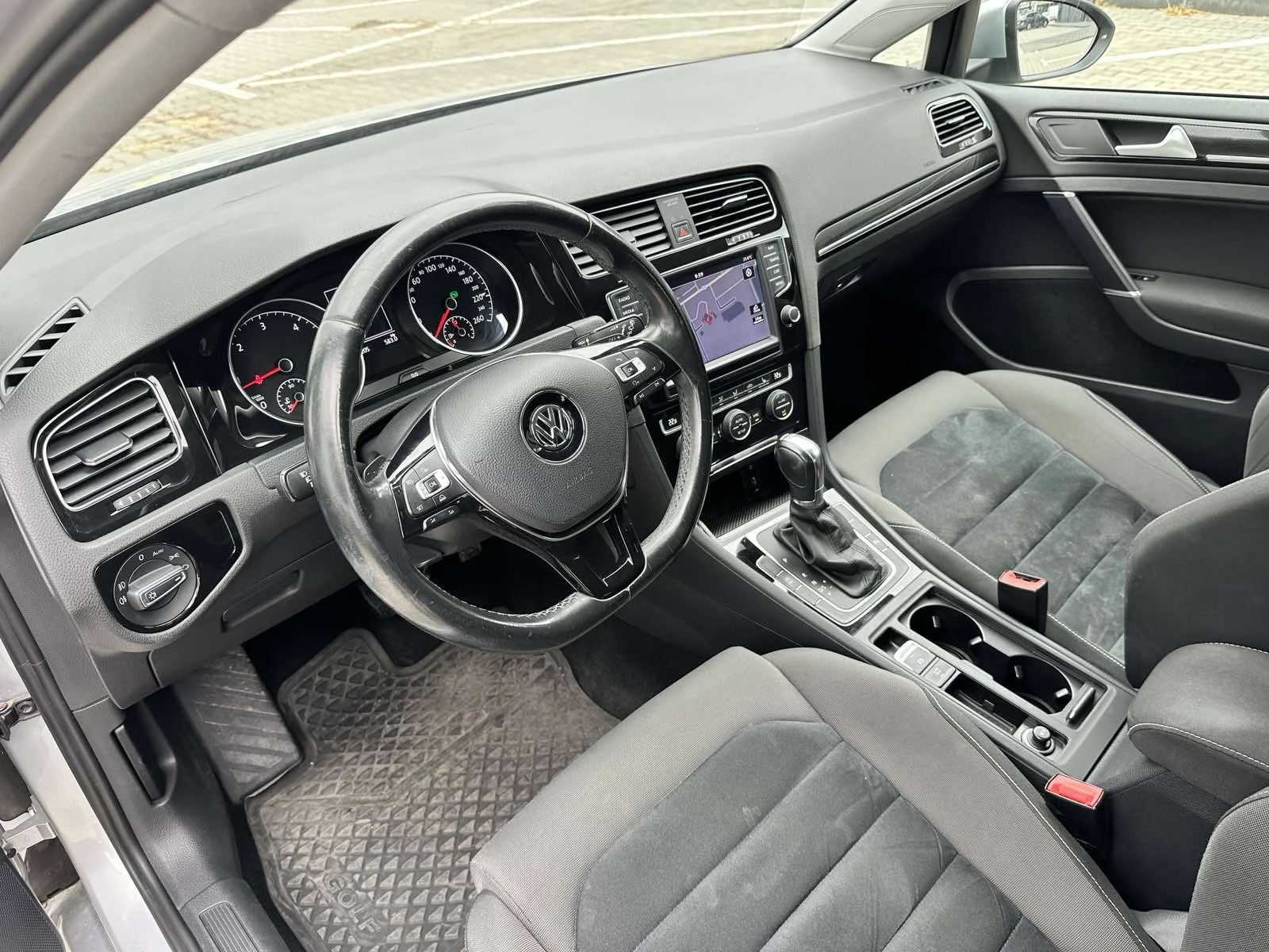 VW Golf Highline 2.0 tdi 150hp 6/dsg - изображение 5