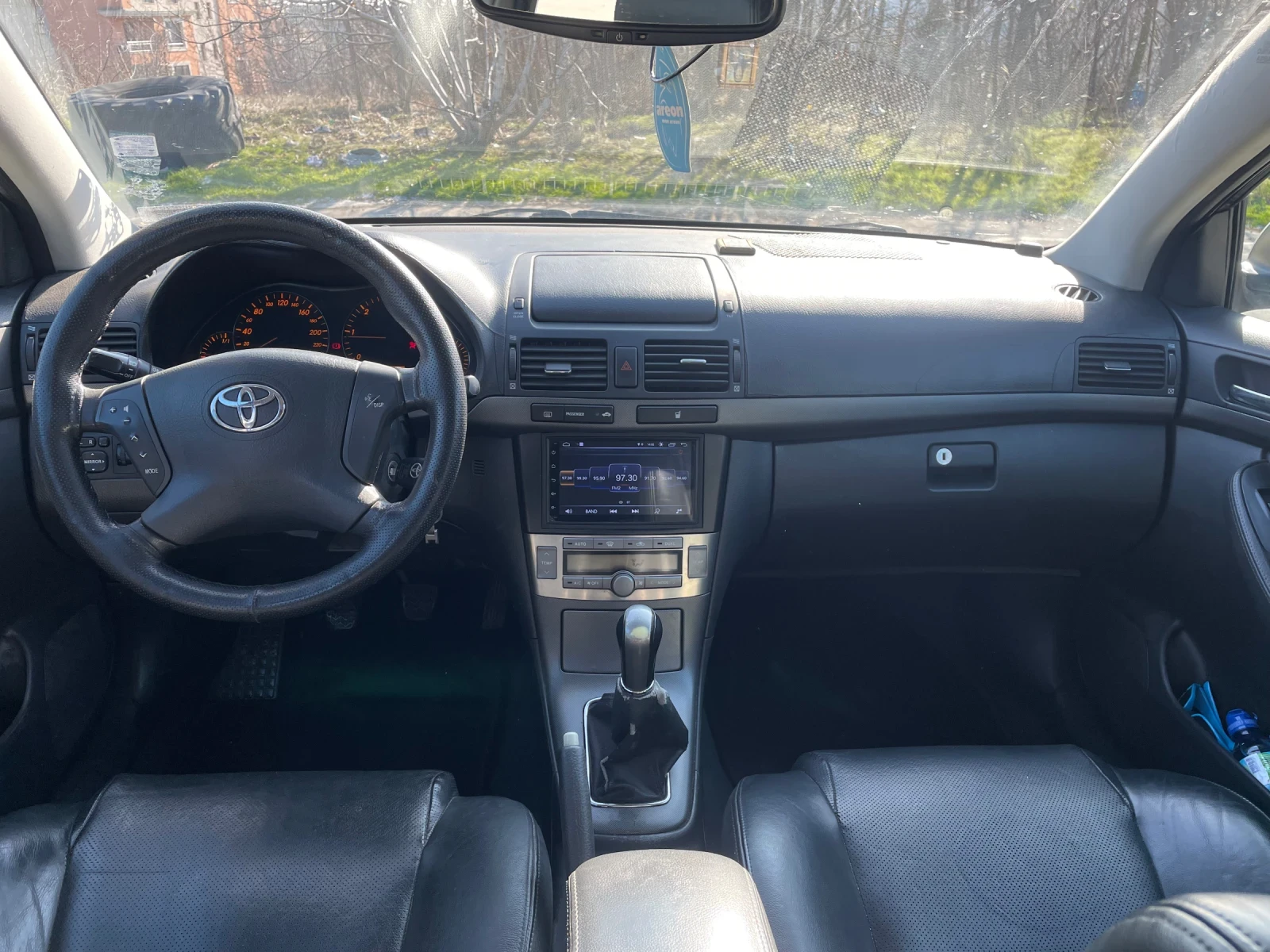 Toyota Avensis  - изображение 7