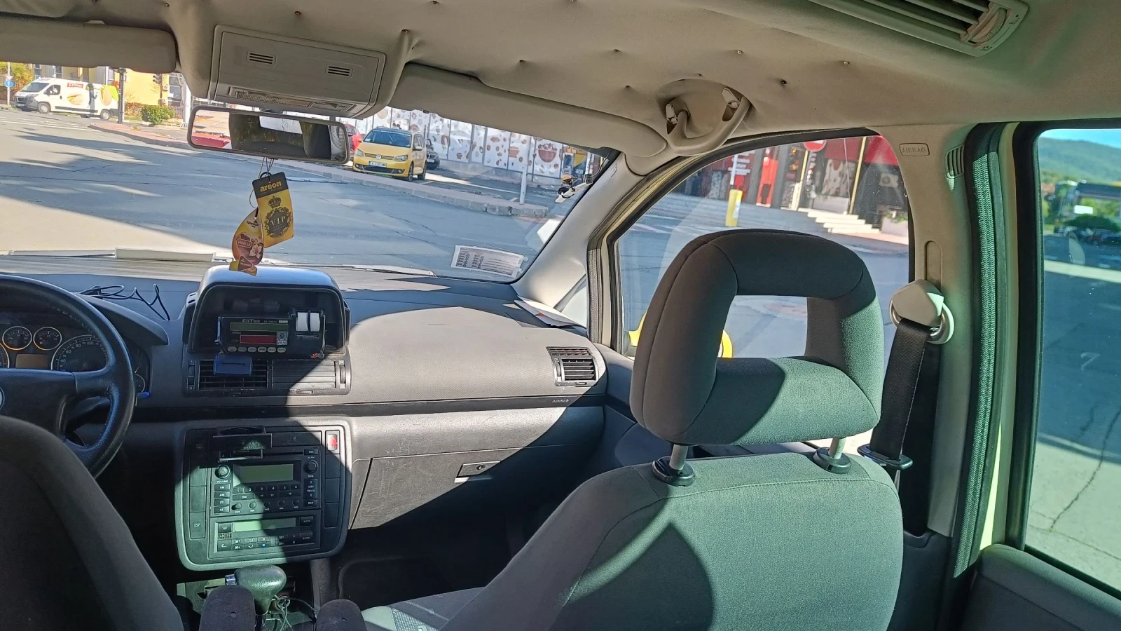 VW Sharan 7 местен - изображение 6