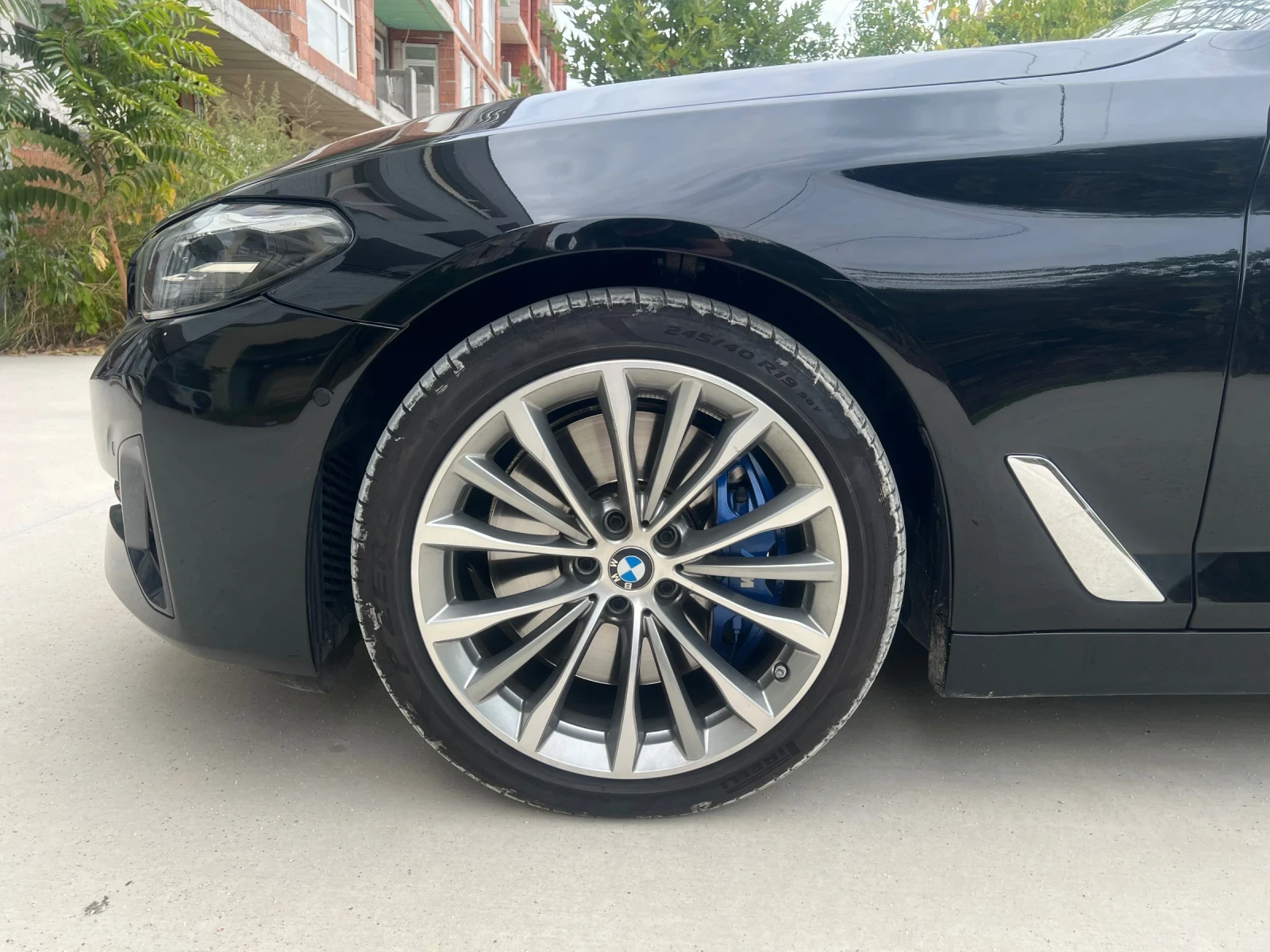 BMW 530 D xDrive - изображение 6