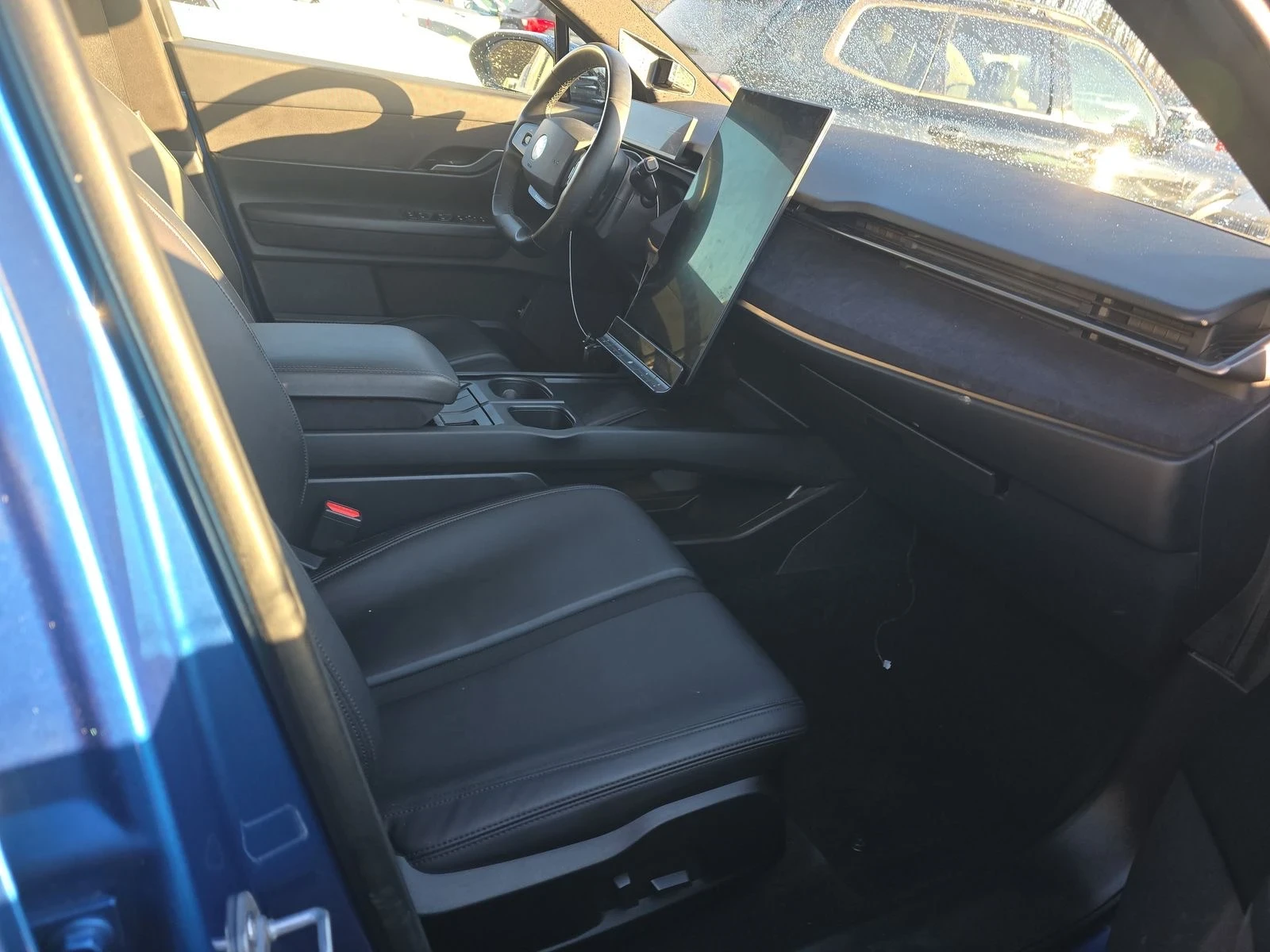 Fisker Ocean One  - изображение 9